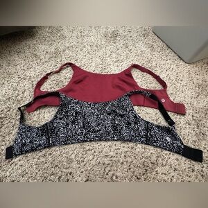 Lululemon sports bras